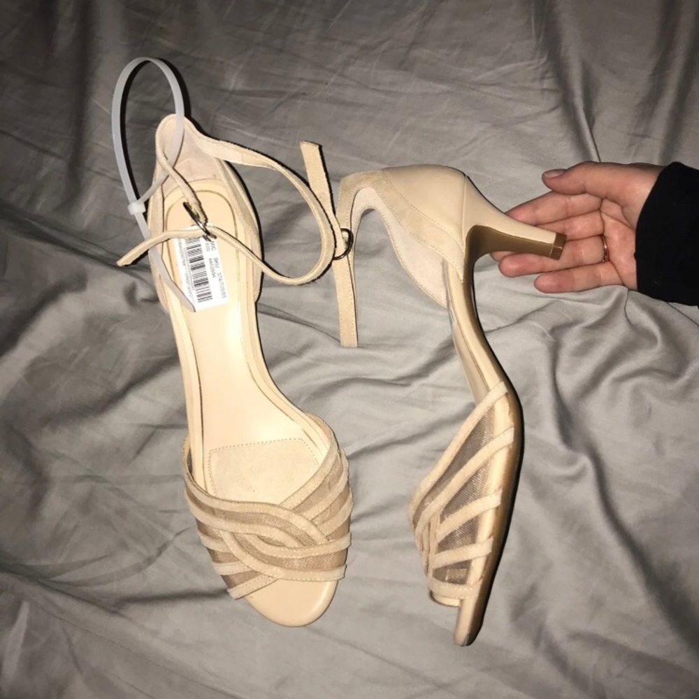 Alex Marie nude heels